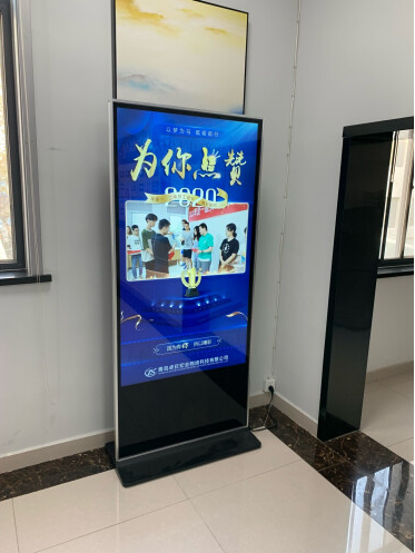 55寸壁掛觸摸一體機助力上海伯俊展廳(圖2)