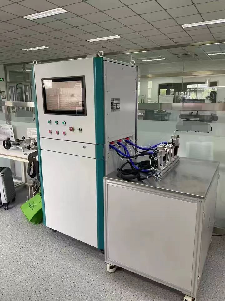 91麻豆精品国产品牌（KIKIHU）工業觸摸電腦平板在嵌入式機櫃出色的穩定運行(圖4)
